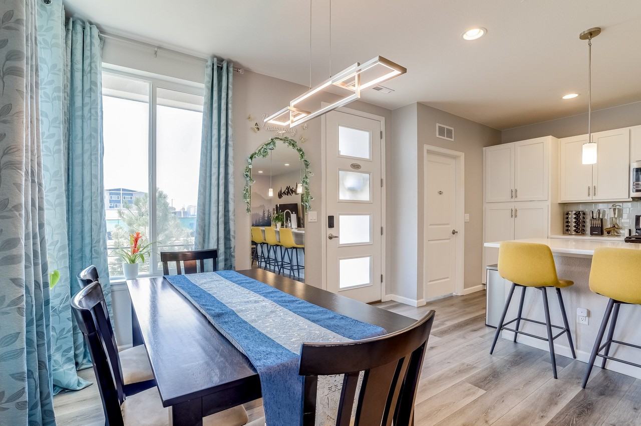 5305 E 63rd Pl - Photo 6 of 16