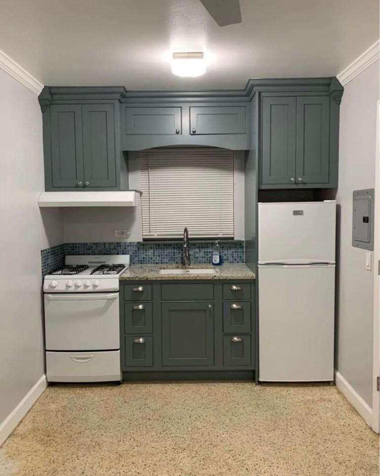 115 Carroll St - Photo 4 of 8