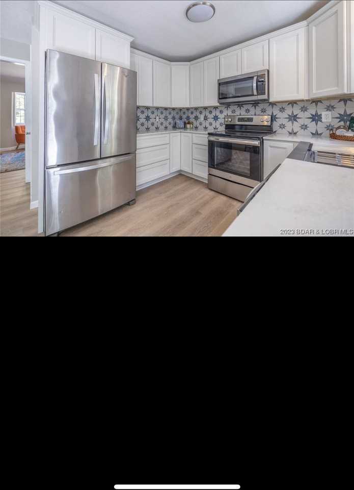 156 Island View Ln - Photo 3 of 12