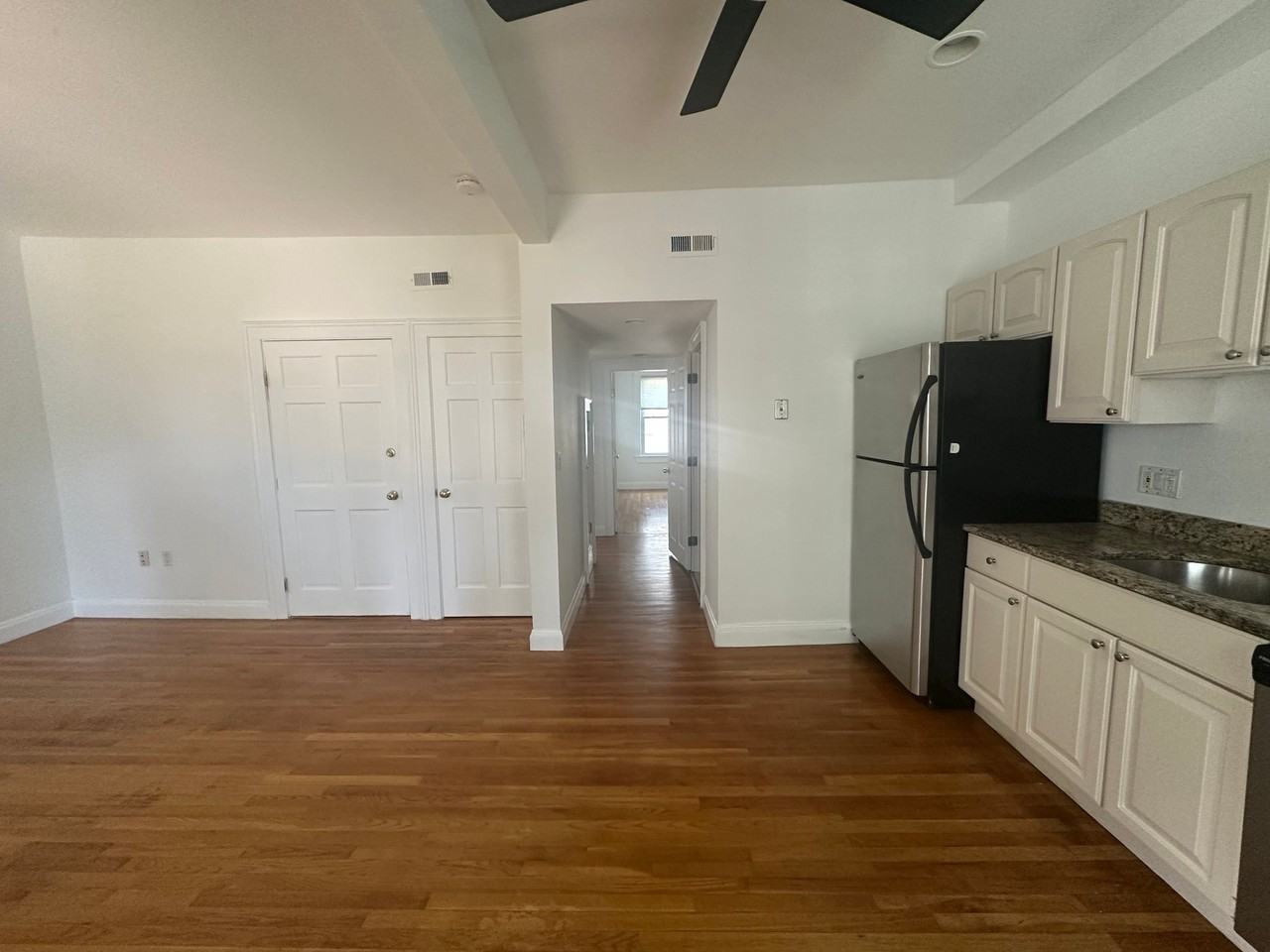 63 Gates St #2 - Photo 5 of 10