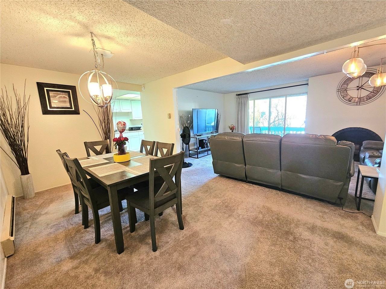 7425 Ruby Dr Sw #E5 - Photo 3 of 20