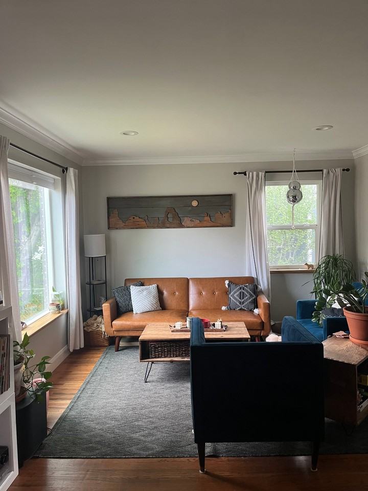 456 E St - Photo 3 of 15