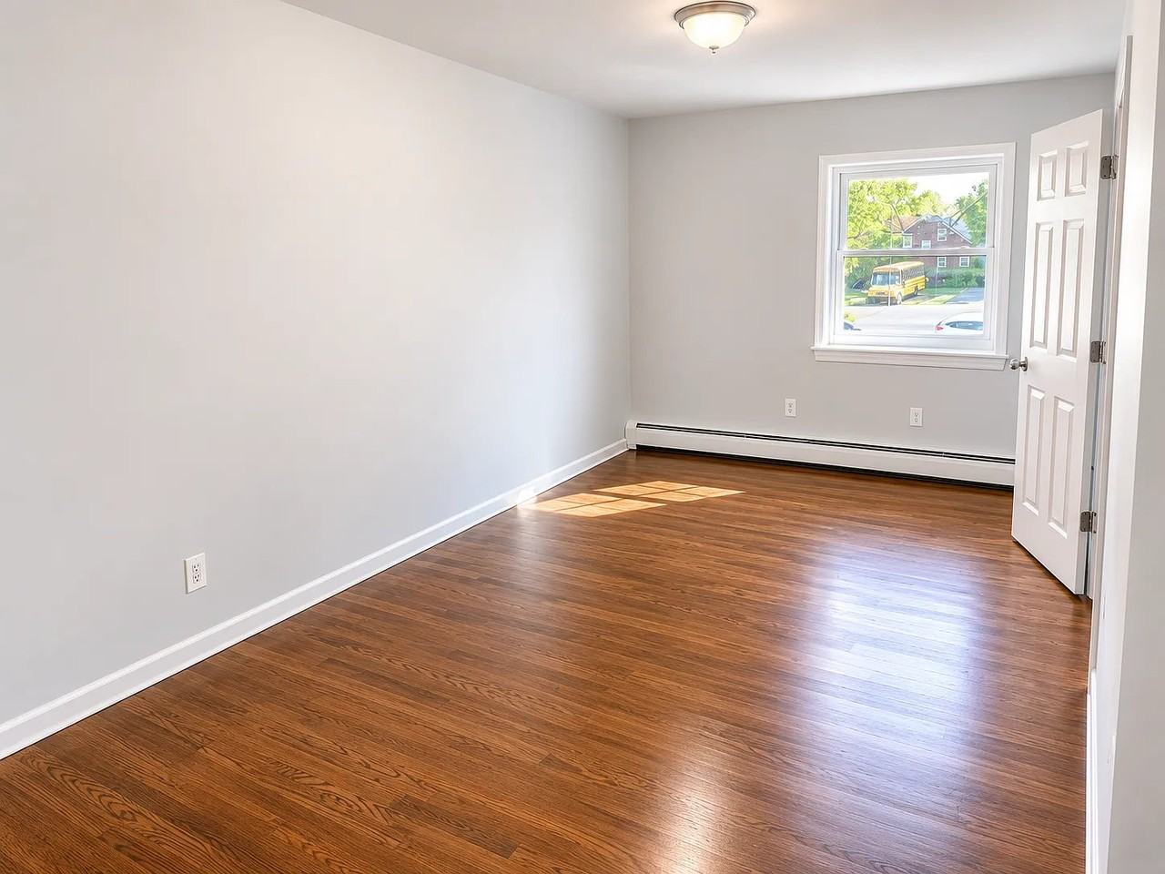 291 Wainwright St #14 - Photo 2 of 5
