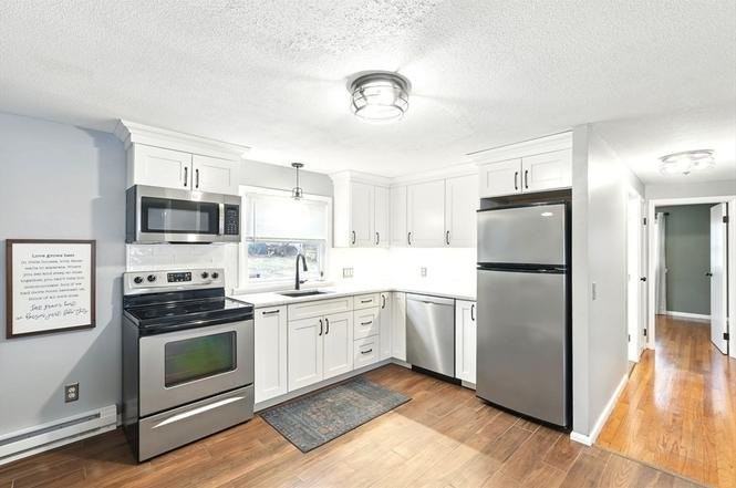 37 Gourley Rd - Photo 5 of 18