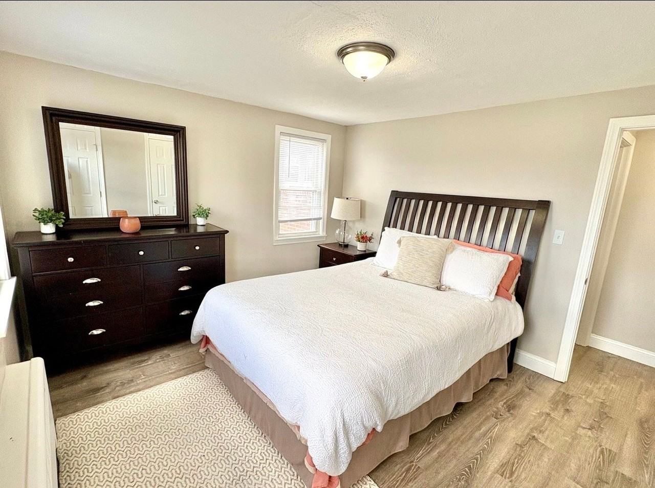 100 Shawomet Ave #3 - Photo 6 of 8