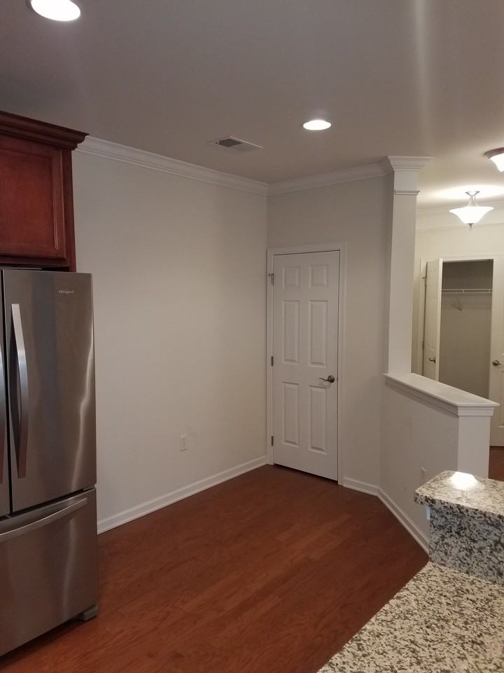 514 Center Meadow Ln - Photo 6 of 8