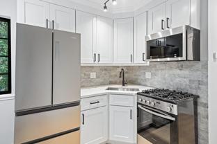 1434 Circle Ave - Photo 1 of 1