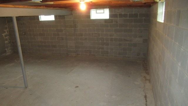 2396 Trentwood Dr Se - Photo 7 of 7