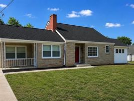 featured image of 434 East Ave #A