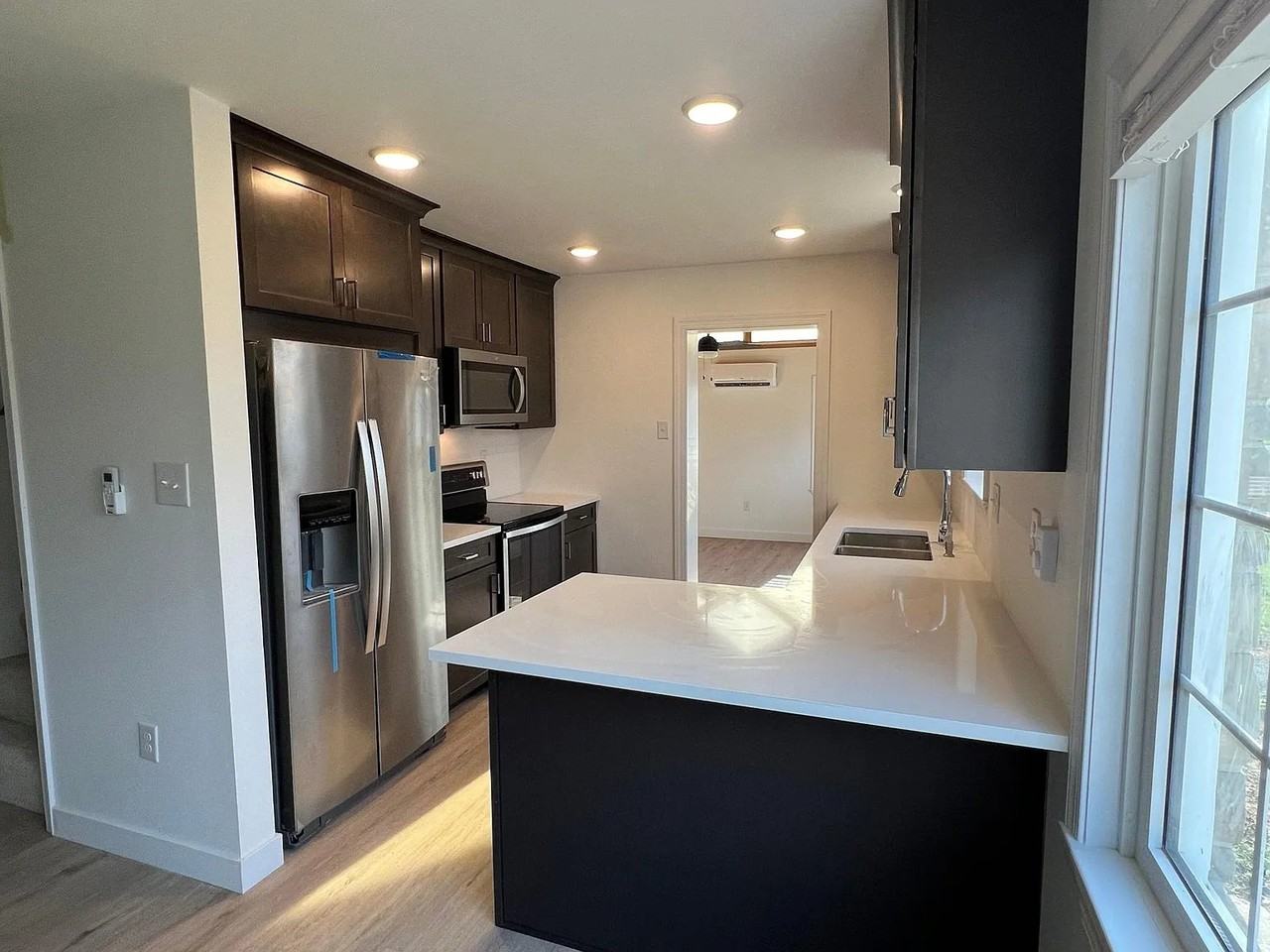 434 East Ave #A - Photo 3 of 13