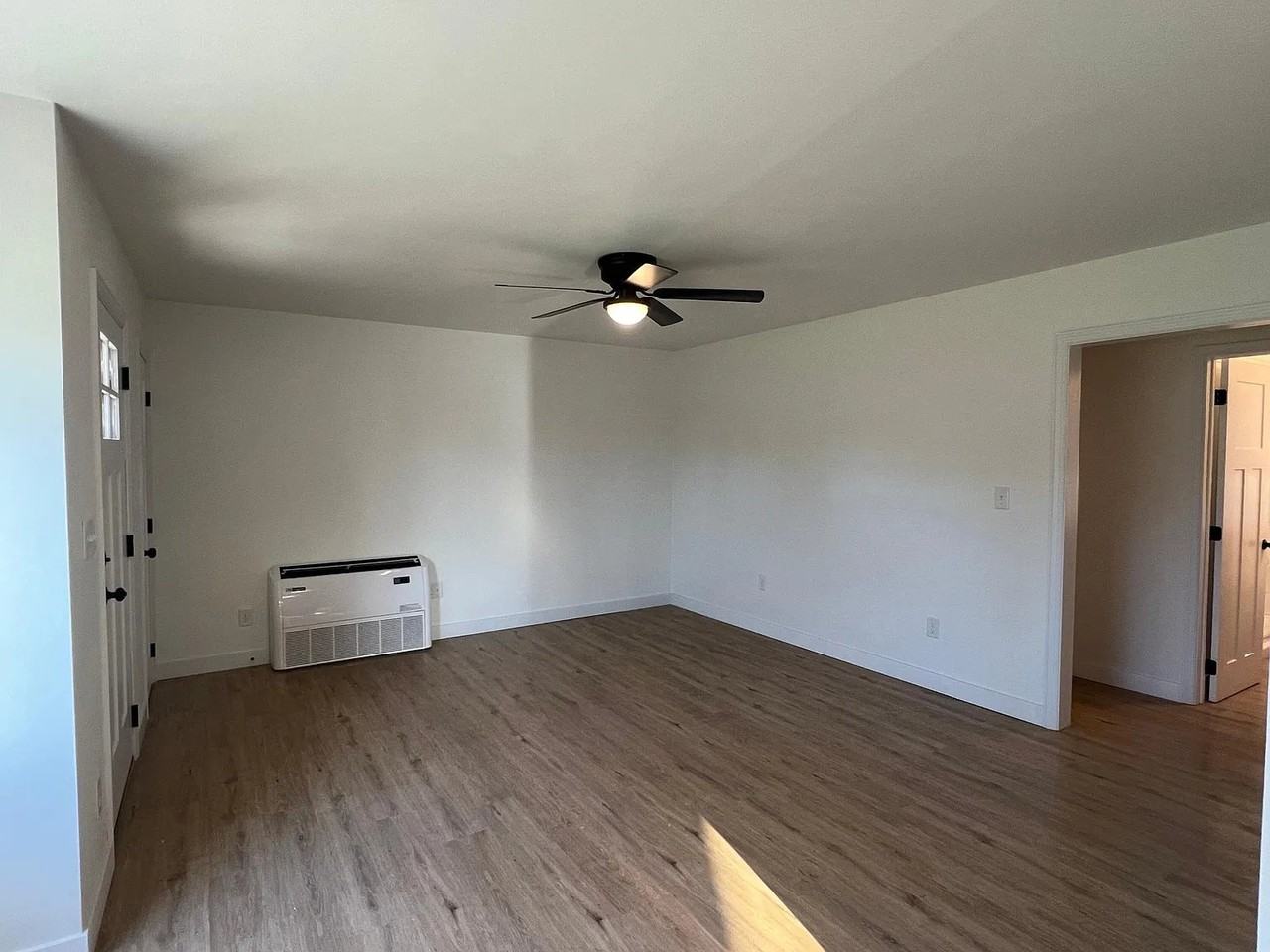 434 East Ave #A - Photo 5 of 13