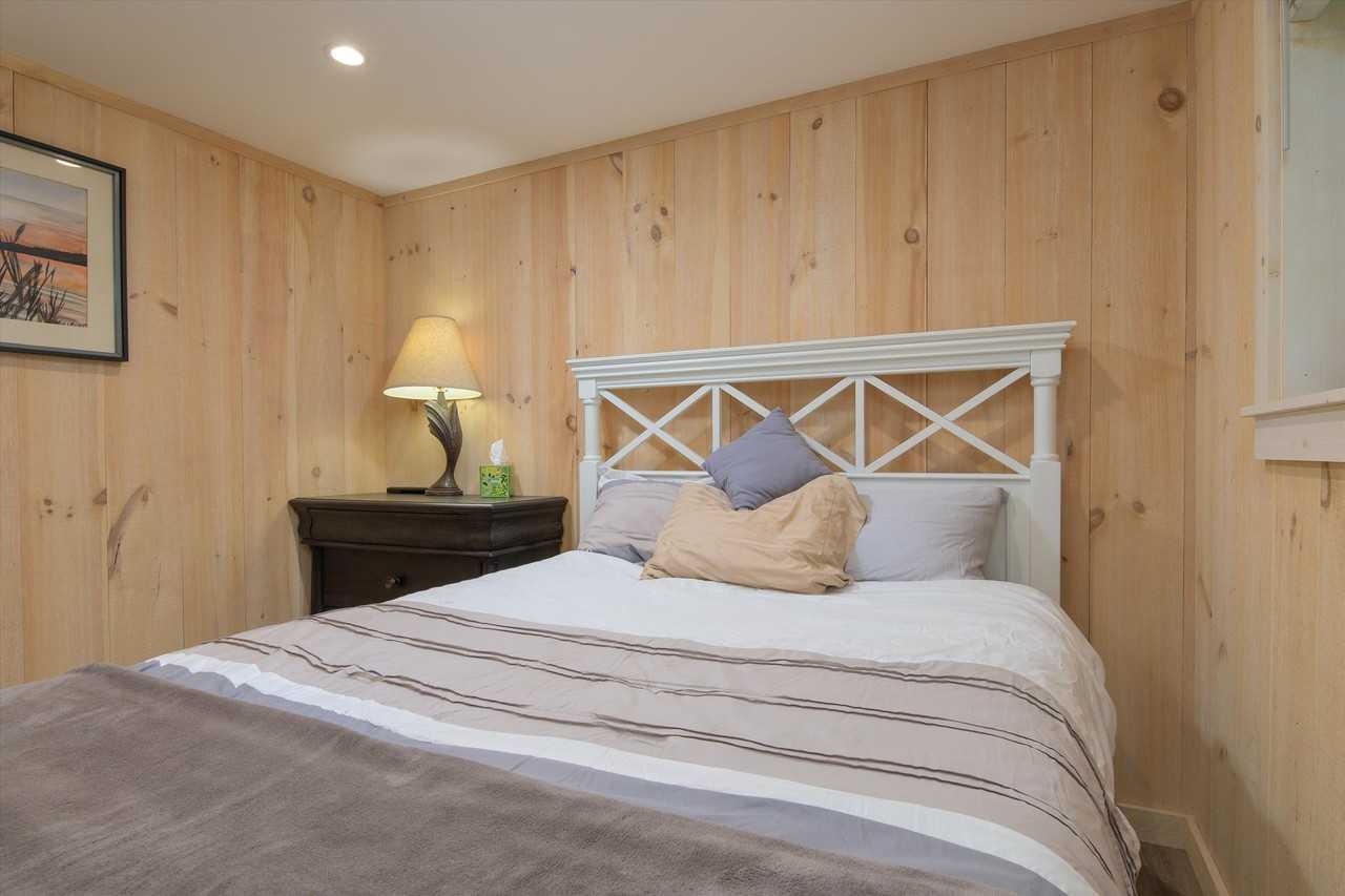1138 River Rd - Photo 2 of 20