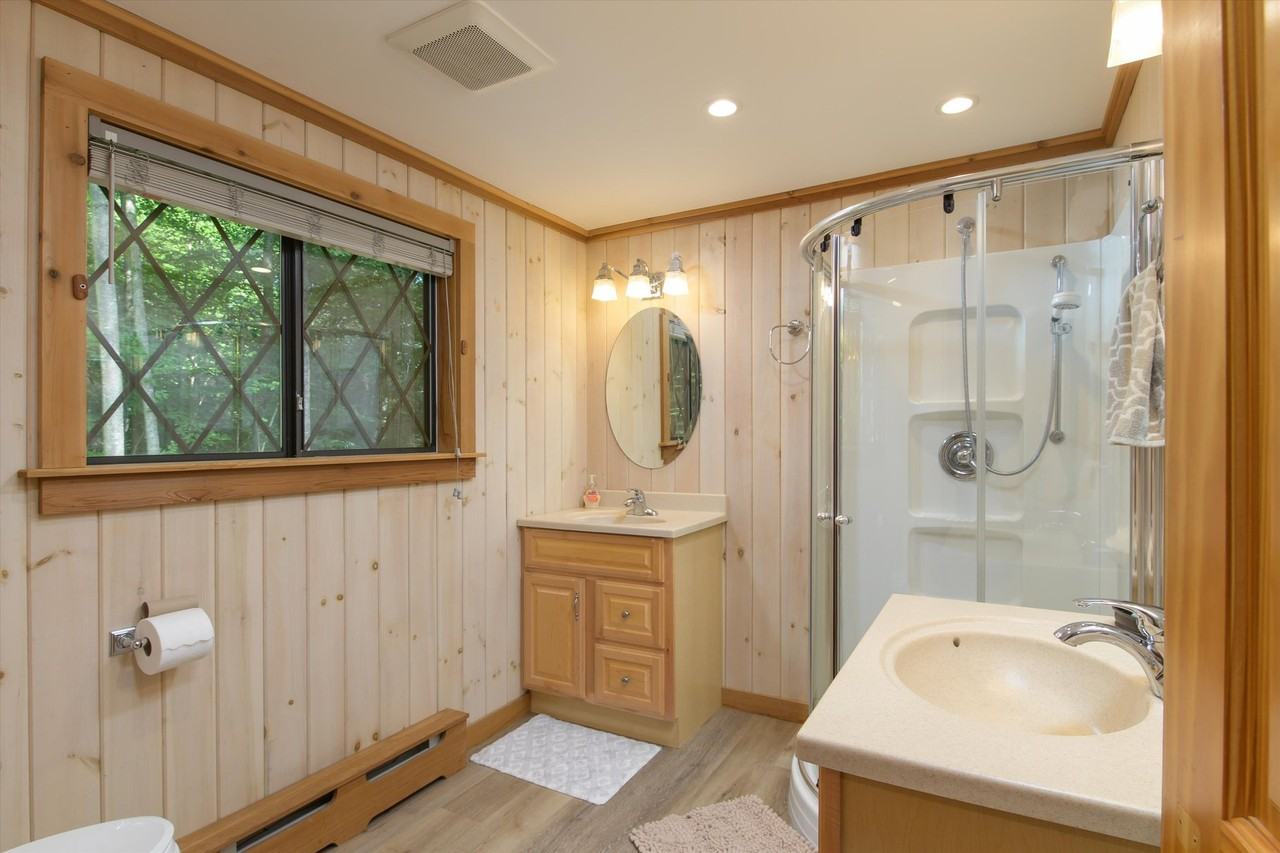 1138 River Rd - Photo 3 of 20