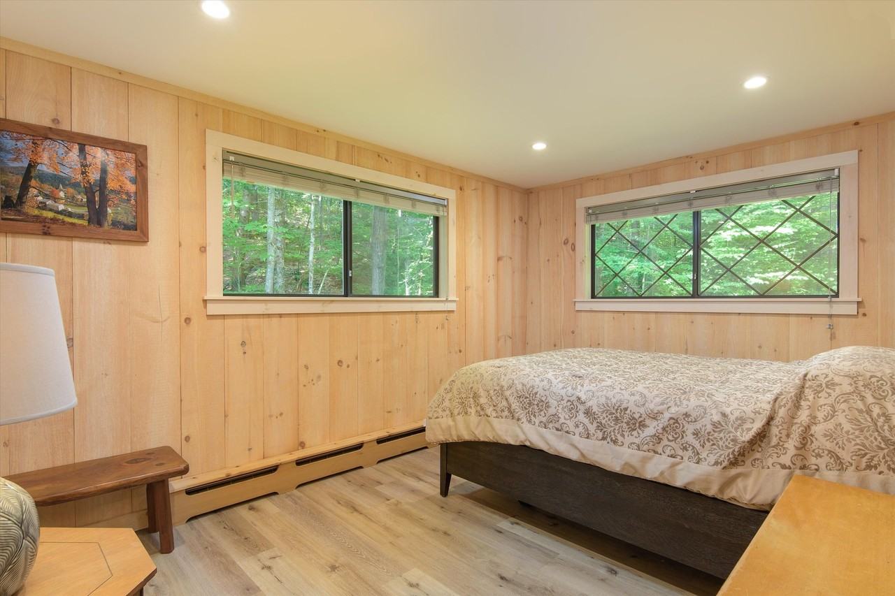 1138 River Rd - Photo 4 of 20