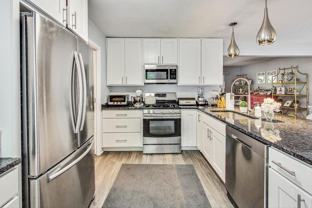 2106 Lake Ave - Photo 1 of 1