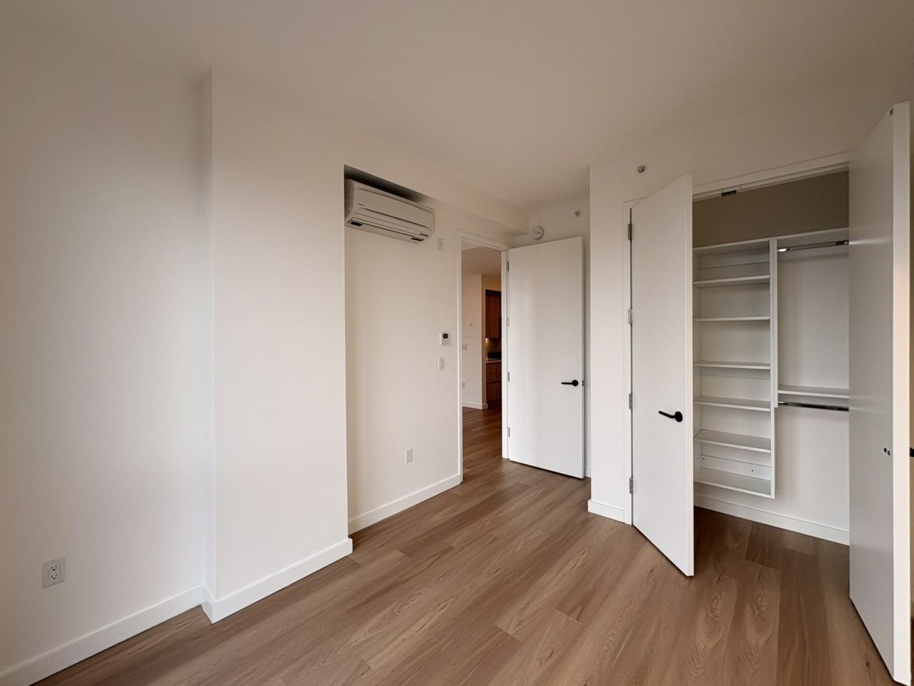 1010 Pacific Street #512 - Photo 4 of 7