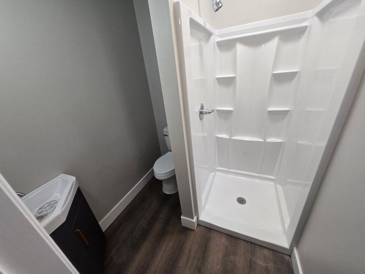 401 Mcfarland St #301 - Photo 7 of 8