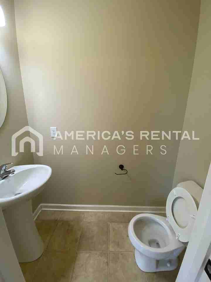133 The Heights Dr - Photo 7 of 17
