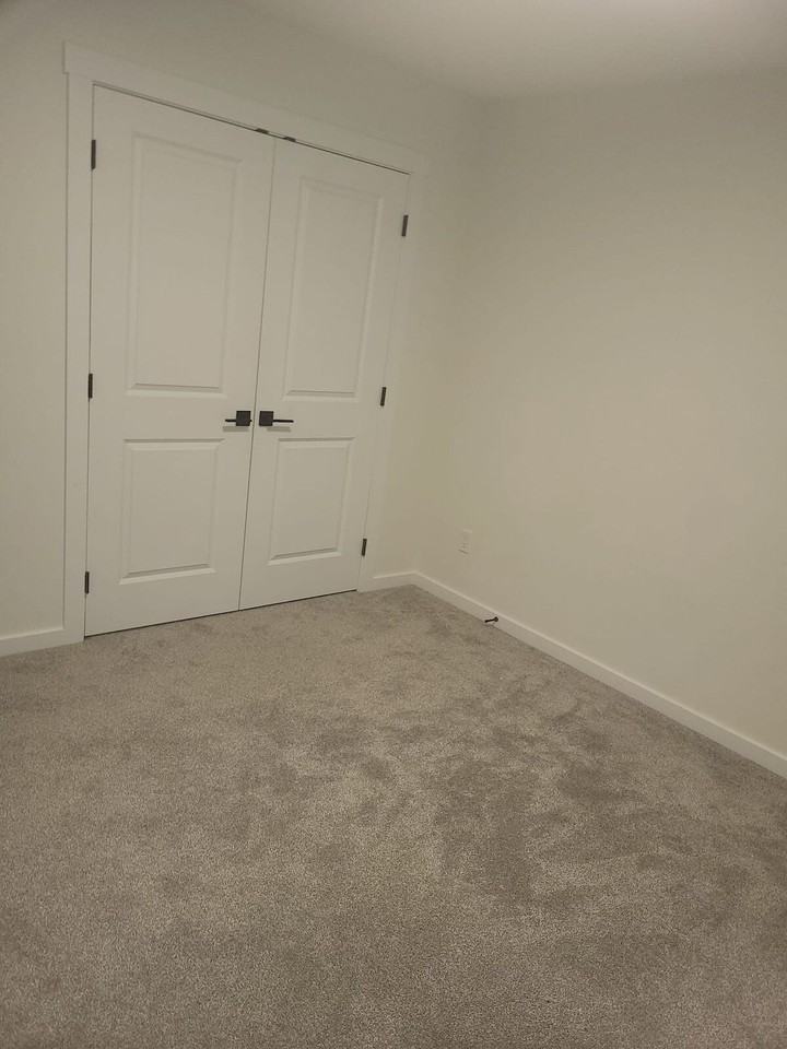 Ellerslie Rd Sw - Photo 5 of 12