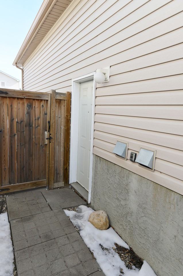 186 Arbour Stone Pl Nw - Photo 3 of 20