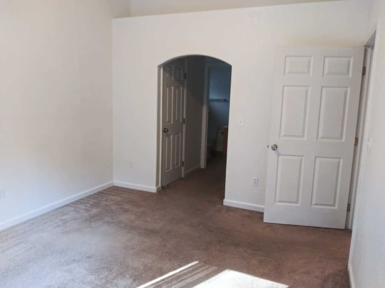 201 Cedar Ravine Cir #9 - Photo 7 of 16