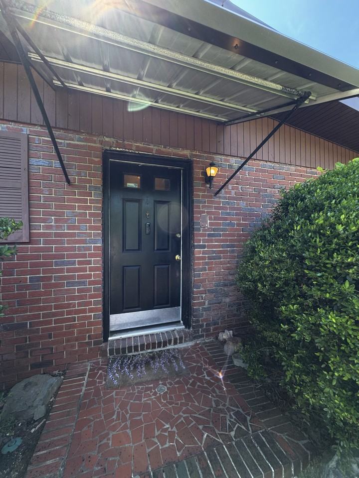 3930 Montclair Rd #L - Photo 2 of 50