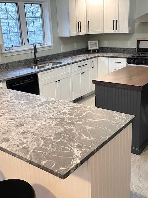 378 Ridge Rd #NA - Photo 3 of 15