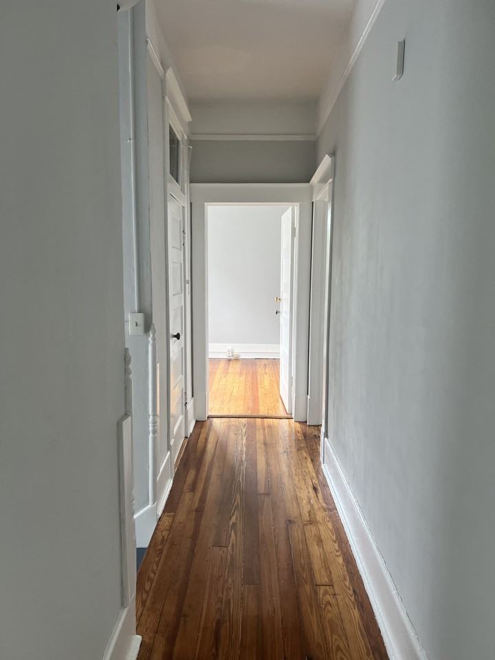 903 E Henry St #NA - Photo 6 of 13