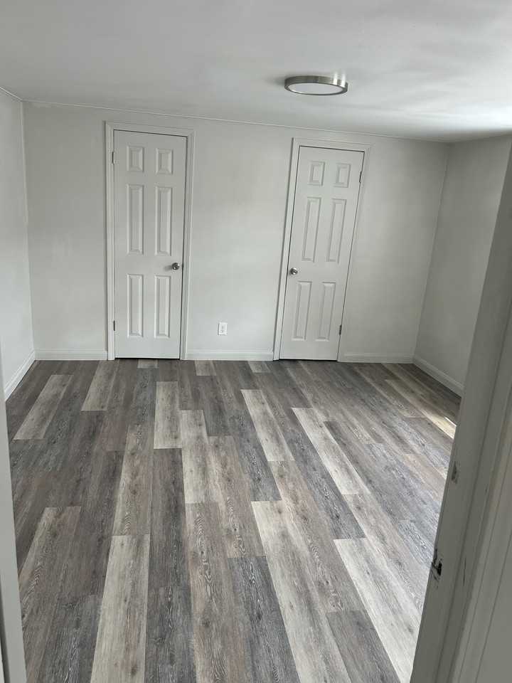 300 Zoll St #B - Photo 7 of 12