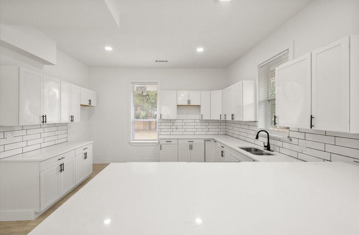 1414 W 2nd Ave #NA - Photo 4 of 13