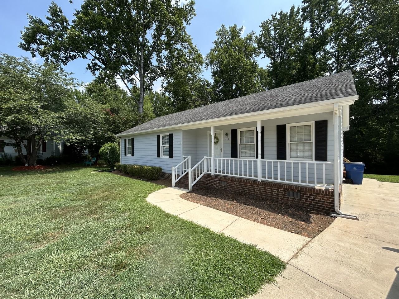 410 Riverton Ct #NA - Photo 2 of 17
