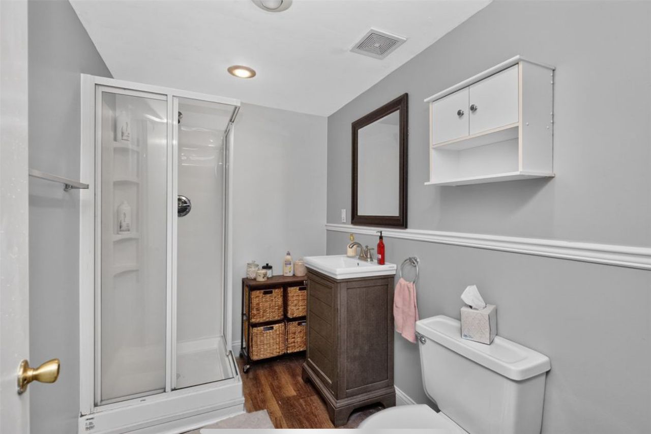 1410 Nw Pebble Dr #NA - Photo 2 of 19