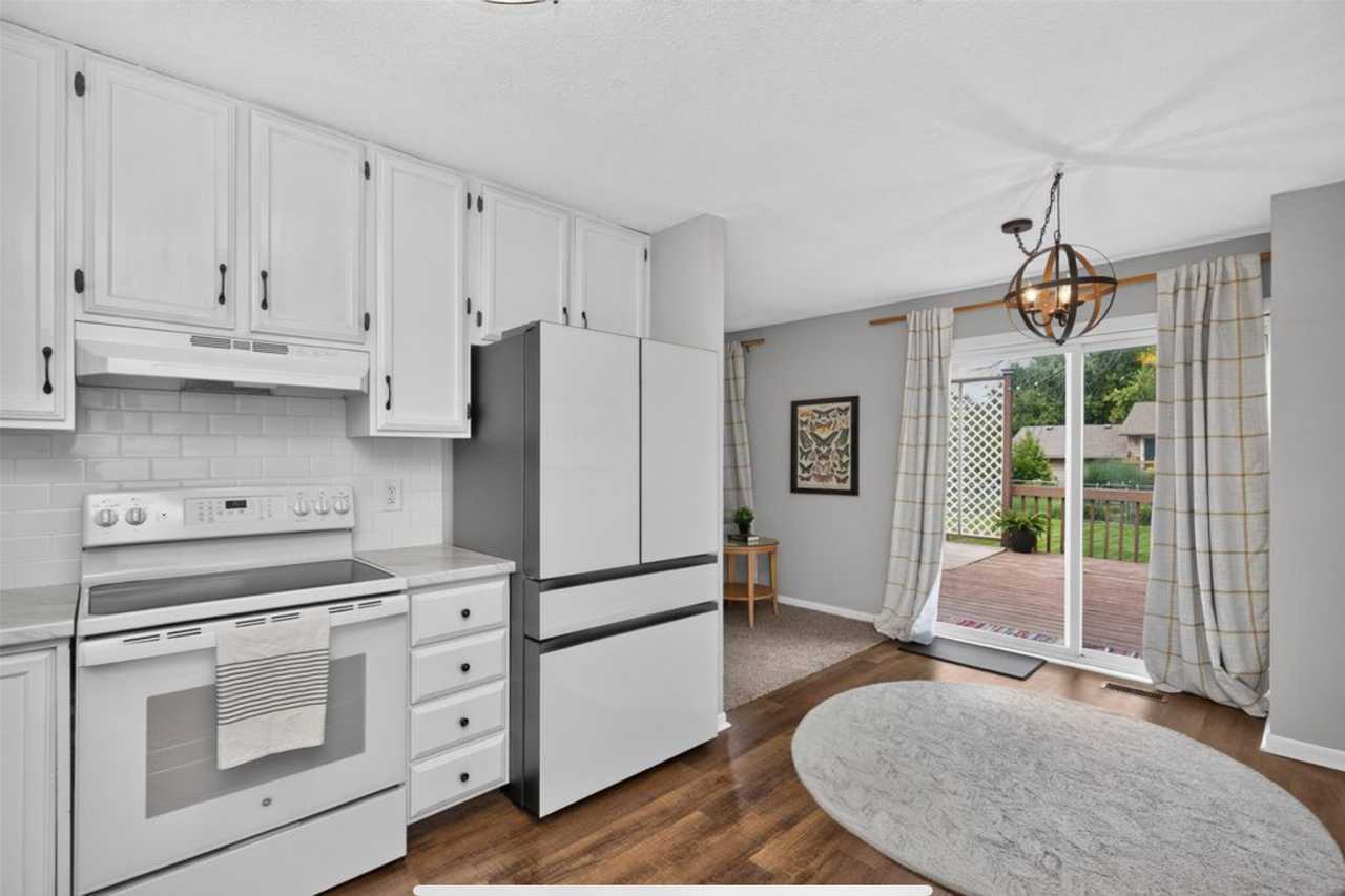 1410 Nw Pebble Dr #NA - Photo 7 of 19