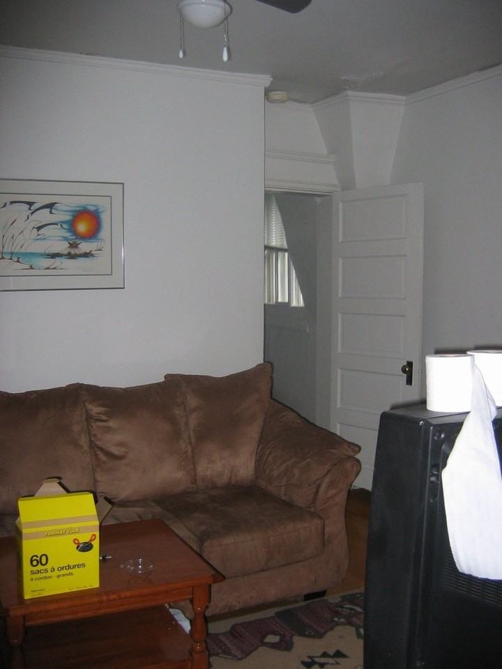 608 Gertrude Ave - Photo 6 of 15