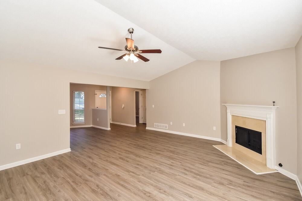 6376 Melrose St #1 - Photo 4 of 16