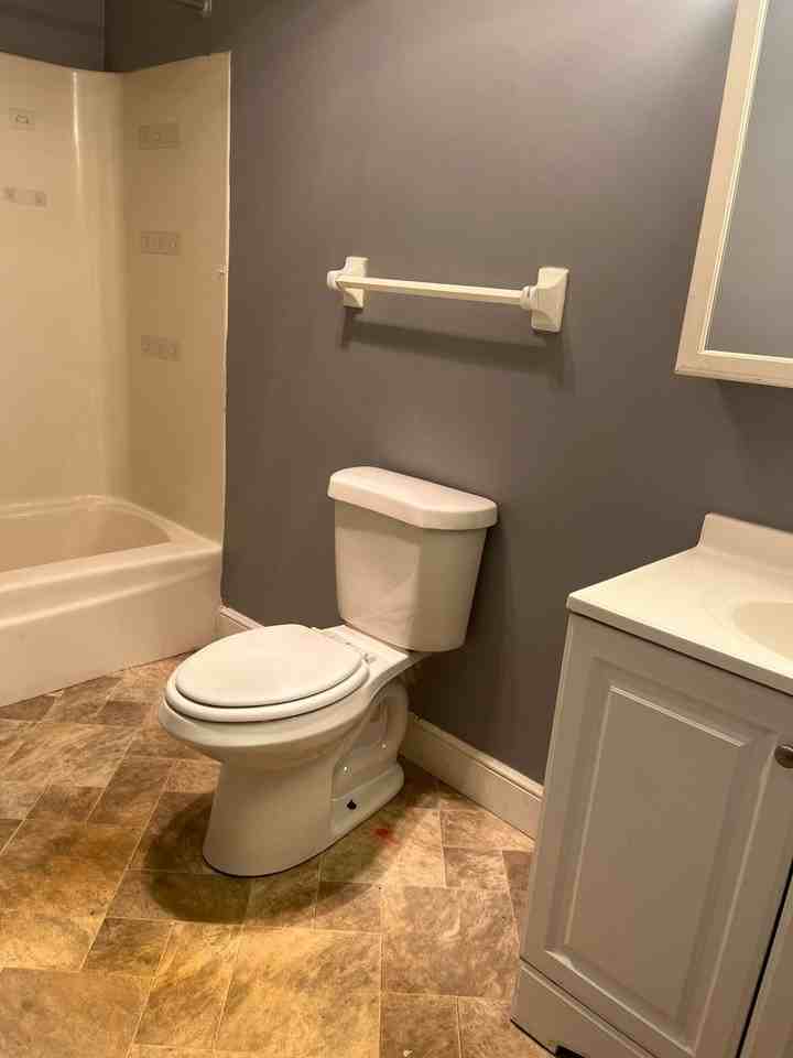 1462 Niles - Hillcrest - Photo 7 of 24