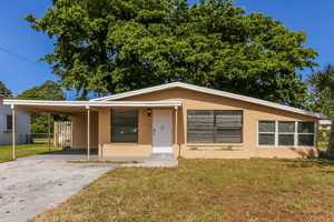 featured image of 1840 Nw 34th Ter