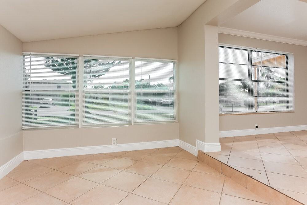 1840 Nw 34th Ter - Photo 5 of 16
