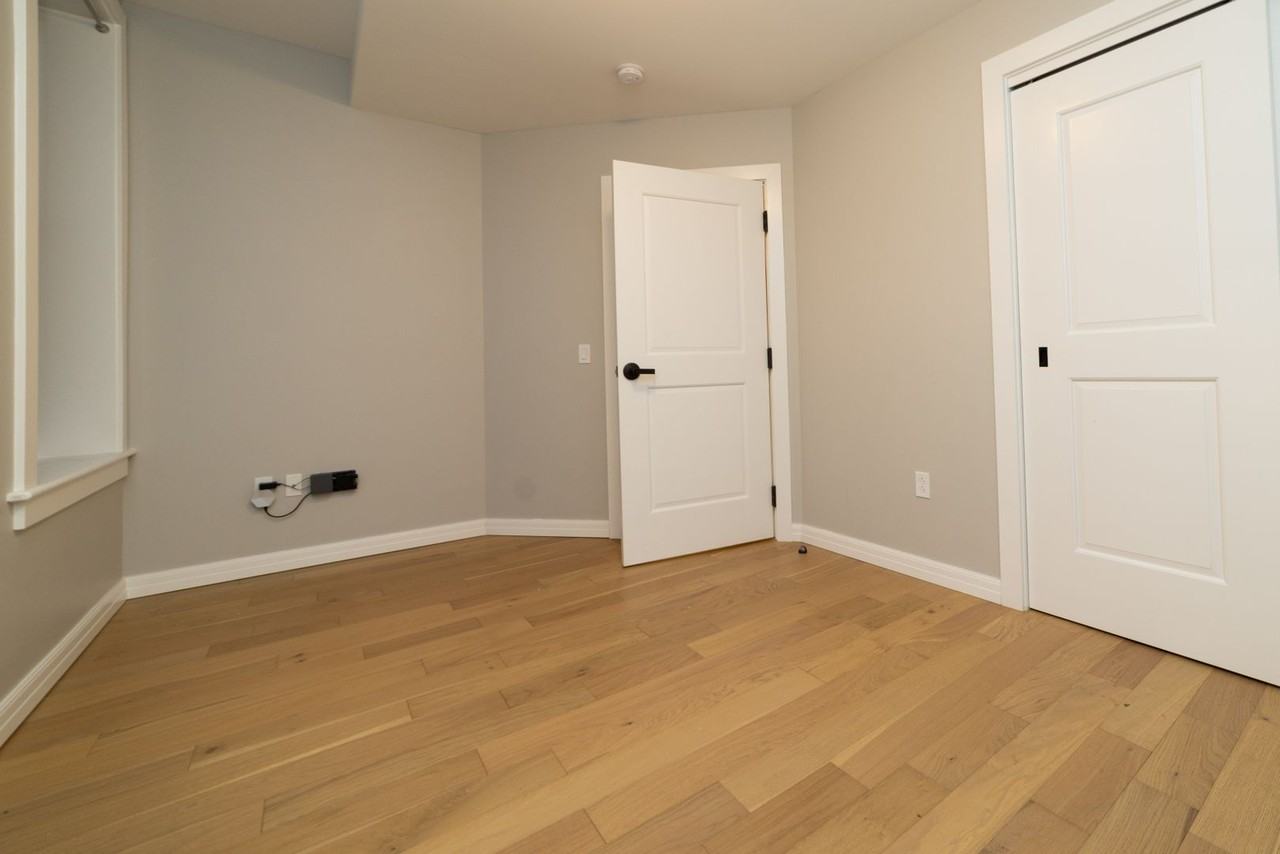 NPR Residences 3 - Photo 4 of 14
