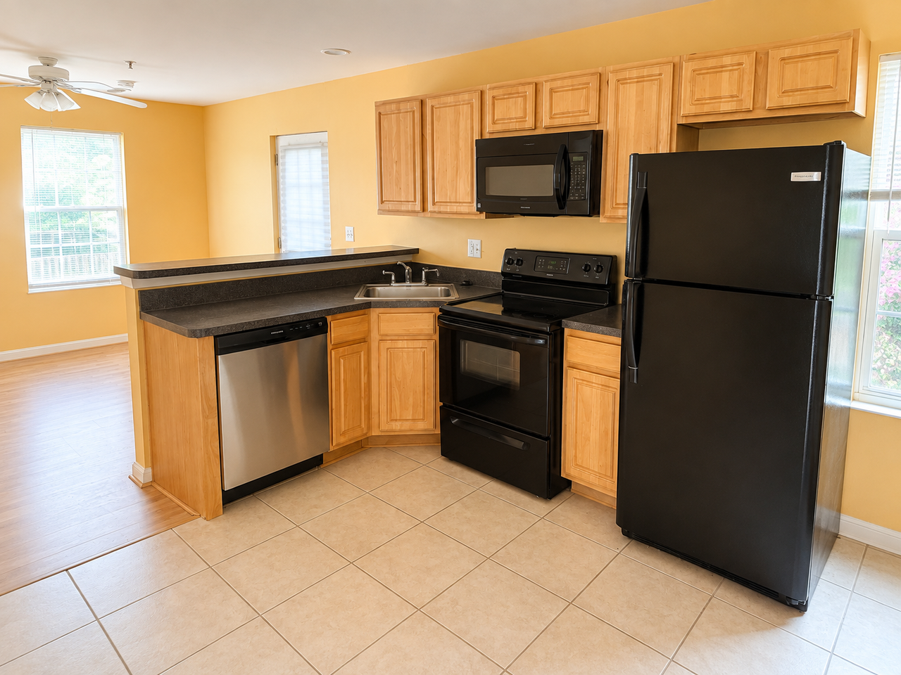 734 Park Rd Nw #104 - Photo 7 of 14
