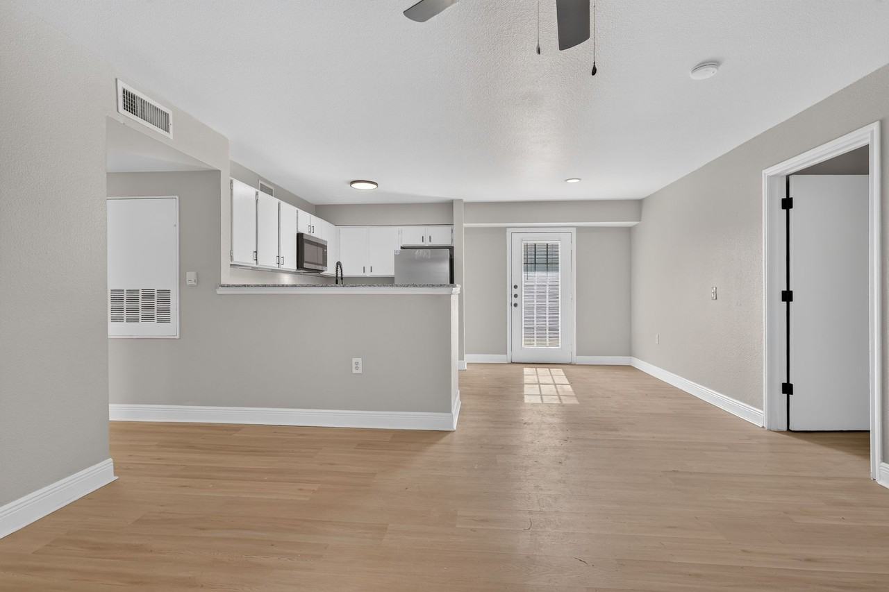 Bay Ranch - Photo 4 of 42