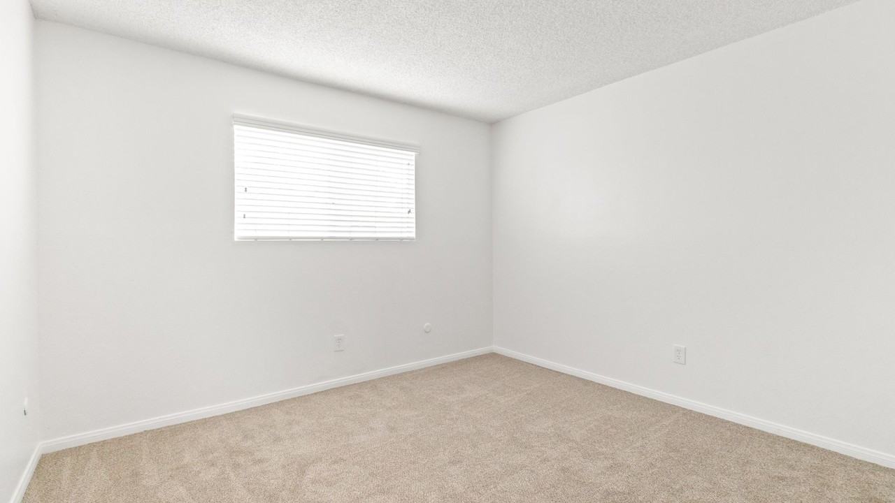 Century Arms Apartments - Photo 6 of 25