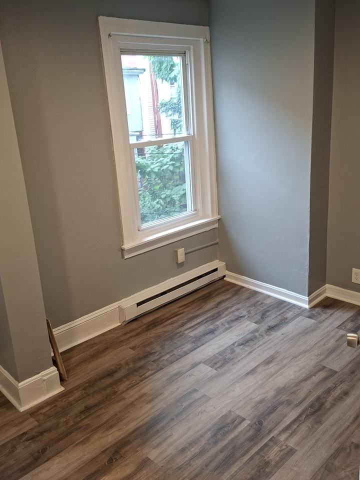 544 Cherry St #2 - Photo 7 of 9