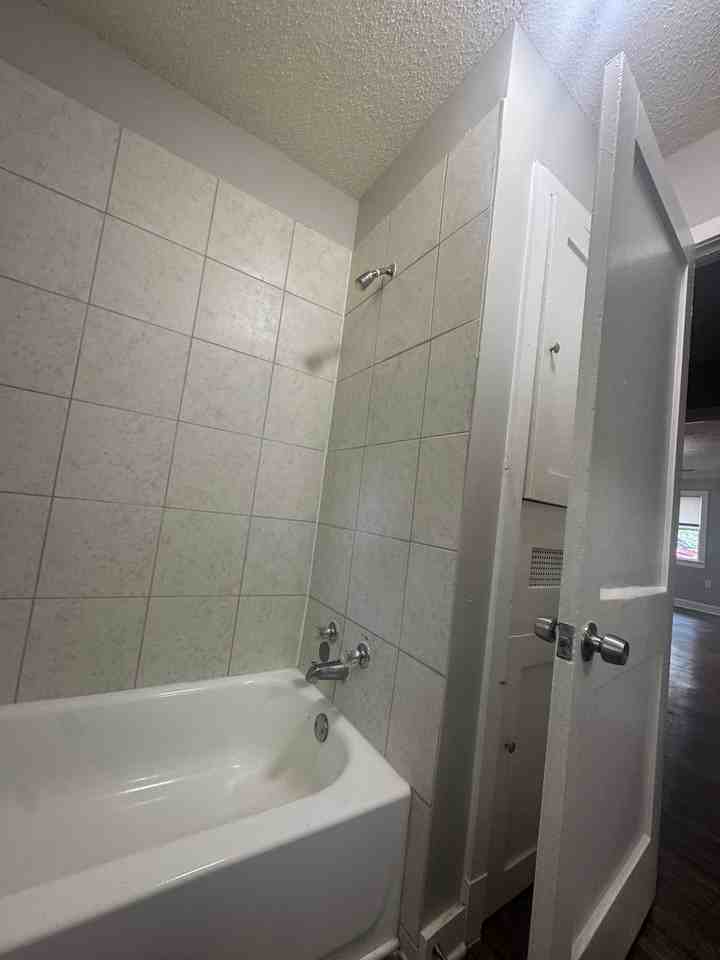 7729 Mahoney Rd - Photo 7 of 12