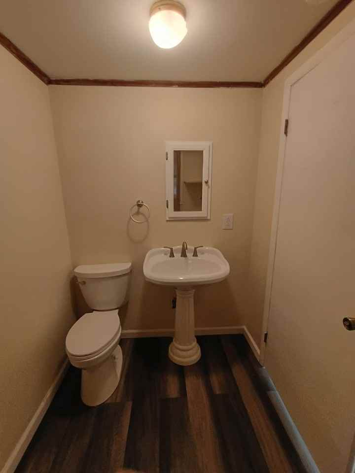 211 E Main St - Photo 6 of 9