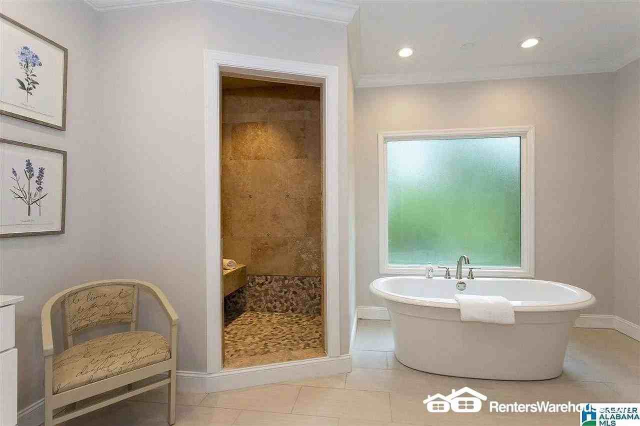 4505 Buttewoods Ln - Photo 4 of 31
