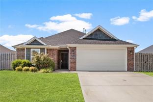 4371 W Barhem Dr - Photo 1 of 1
