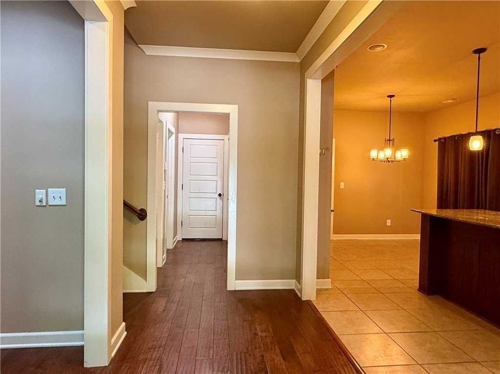2590 E Carnation Ct - Photo 2 of 47