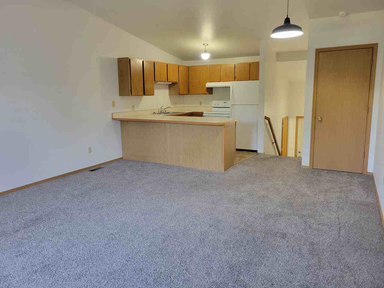 115 Tyler Way - 1Unit C #1 - Photo 6 of 18