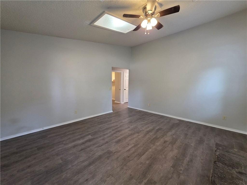 1008 Turtle Creek Dr - Photo 3 of 17